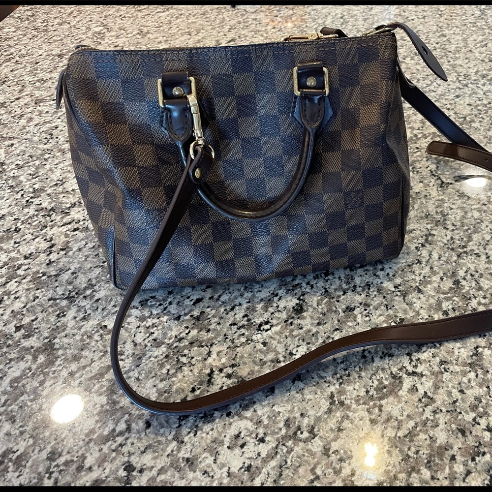Louis Vuitton Speedy